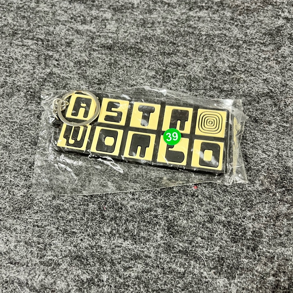 Astroworld Travis Scott limited keychain 2021